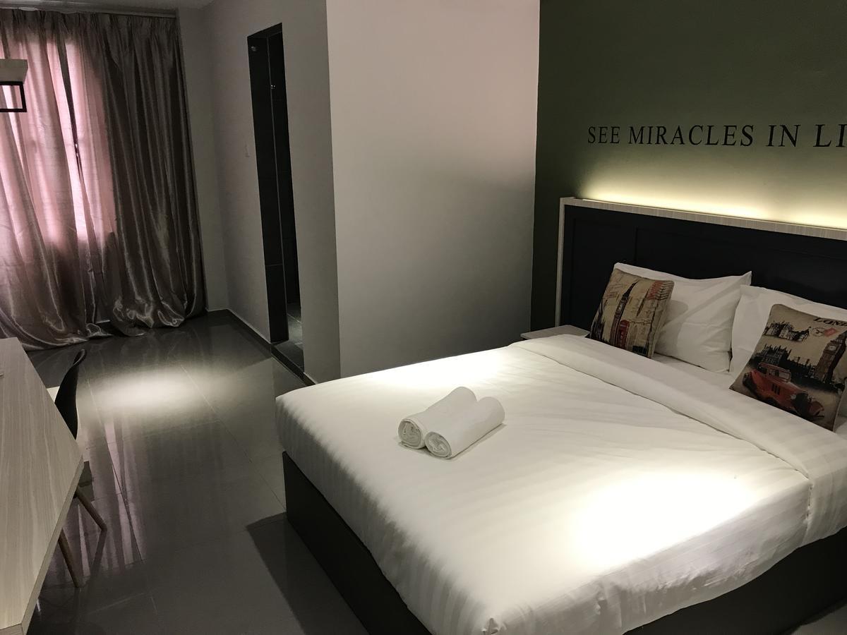 Hotel 99 Kota Kemuning Shah Alam Ngoại thất bức ảnh