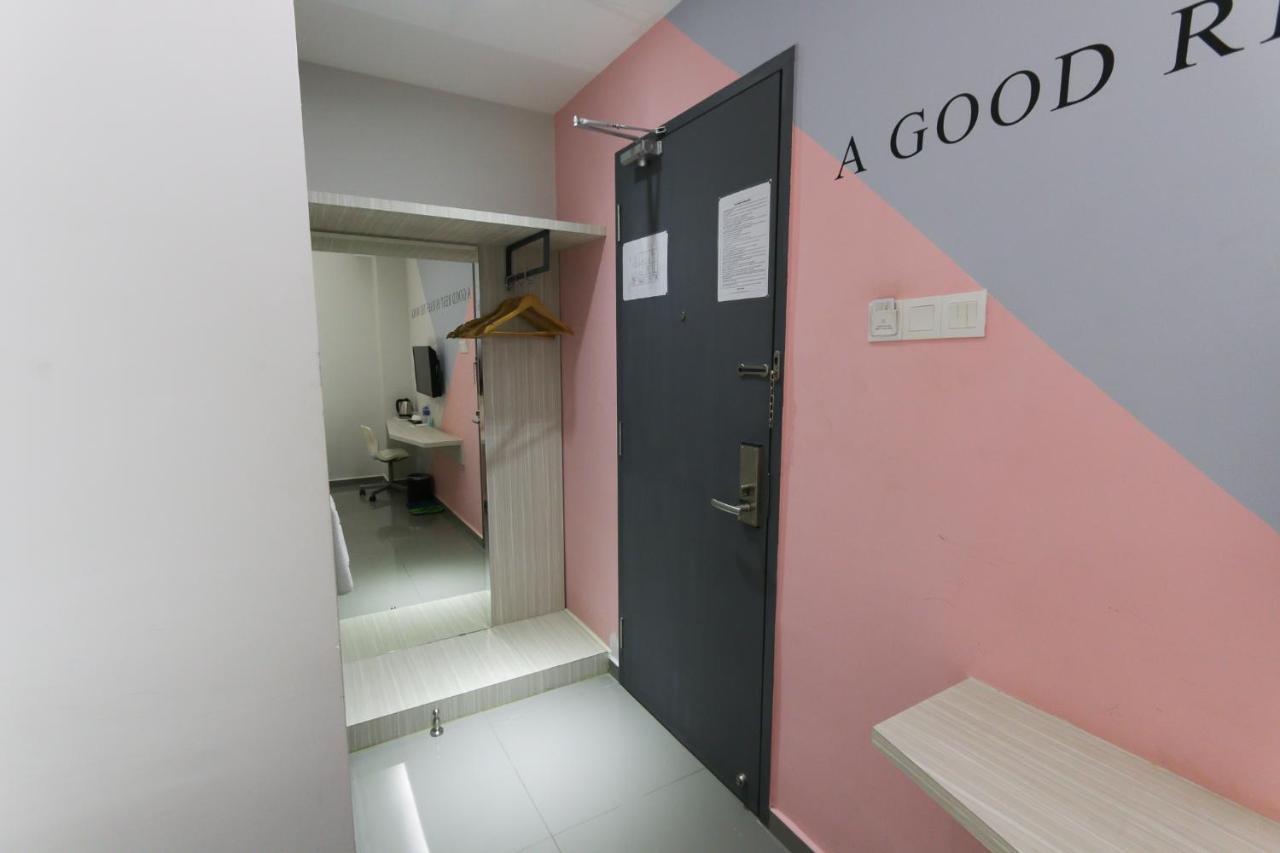 Hotel 99 Kota Kemuning Shah Alam Ngoại thất bức ảnh
